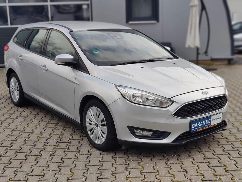 Gebraucht Ford Focus Business Edition 120 PS (88 kW) 2018 Silber Limousine