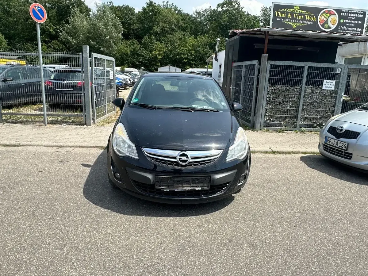 Gebraucht Opel Corsa Satellite 87 PS (63 kW) 2011 Schwarz Kleinwagen