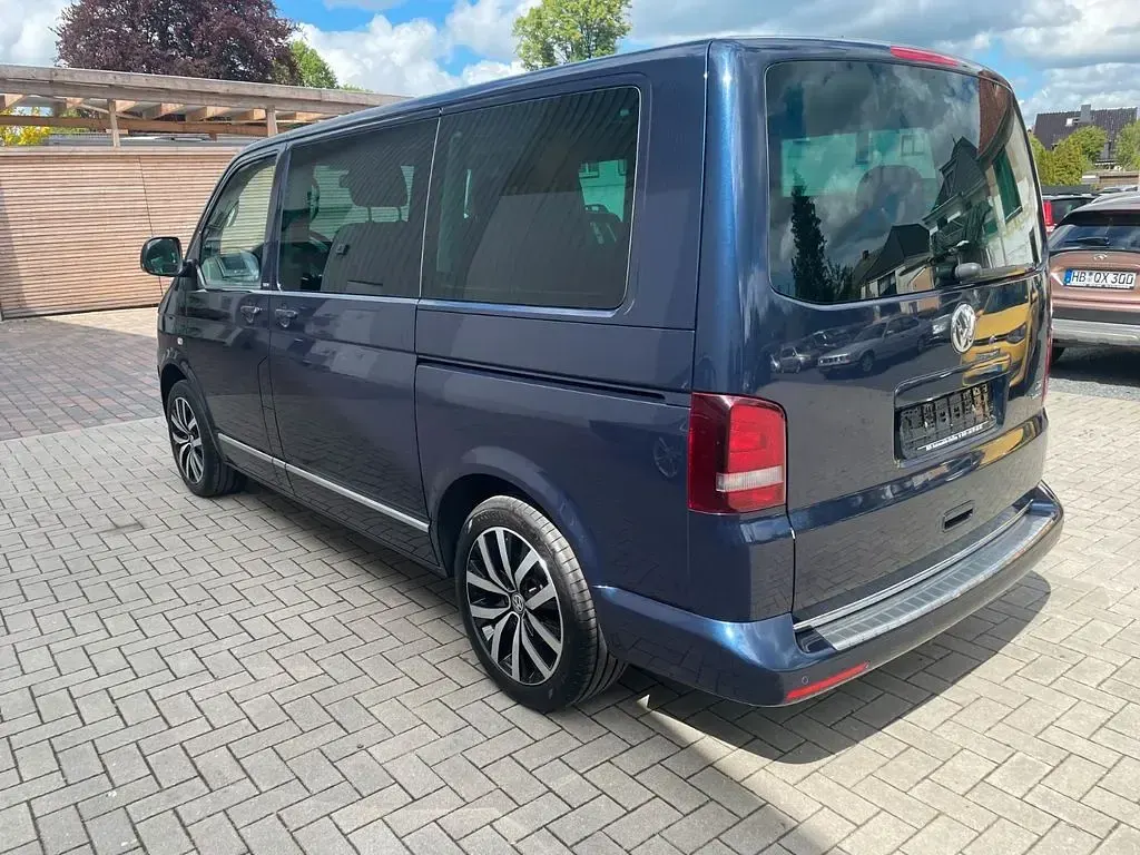 Gebraucht VW Multivan Cup 179 PS (131 kW) 2014 Blau Van / Kleinbus