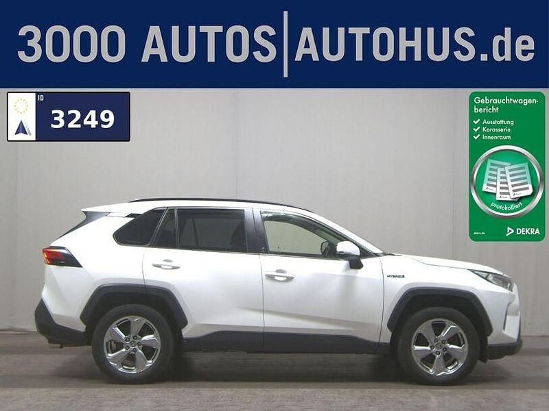 Weiss Gebraucht 2020 Toyota RAV4 | 20.980 € - Bild 1/4
