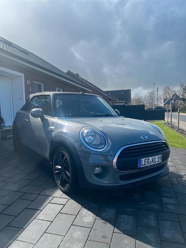 Usata Mini Cooper Cabriolet 98 CV (72 kW) 2018 Grigio Cabrio