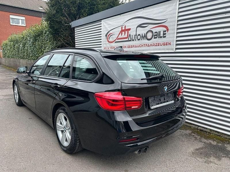 Gebraucht BMW 320 163 PS (119 kW) 2016 Schwarz Kombi