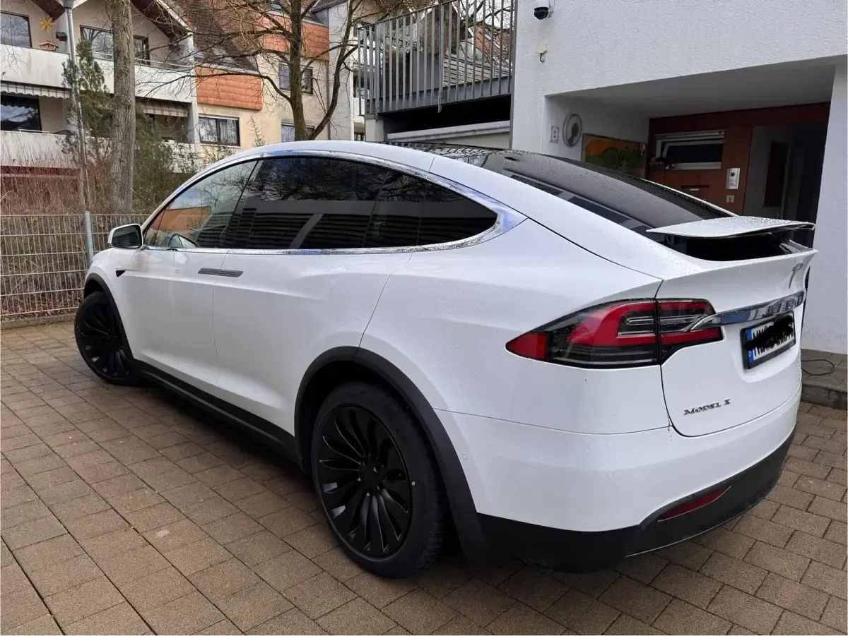 Gebraucht Tesla Model X 378 kW (515 PS) 2019 Weiß SUV