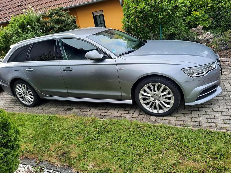Silber Gebraucht 2015 Audi A6 Kombi | 17.000 € (Superpreis) - Bild 1/4
