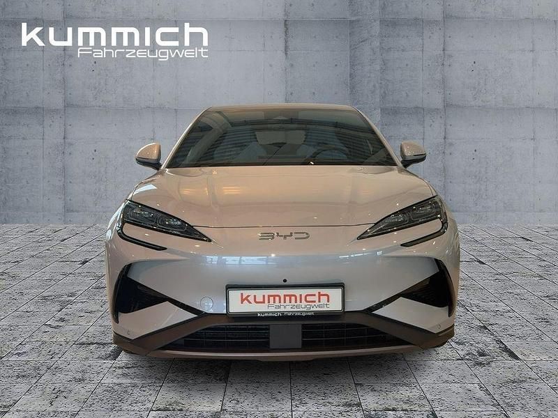 Neu BYD Sealion 7 389 kW (530 PS) 2026 Grau SUV