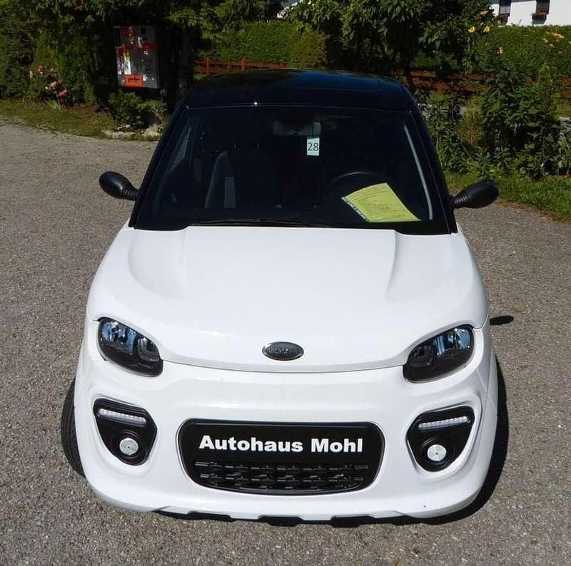 Nouă Microcar M.Go 2026 Negru Hatchback