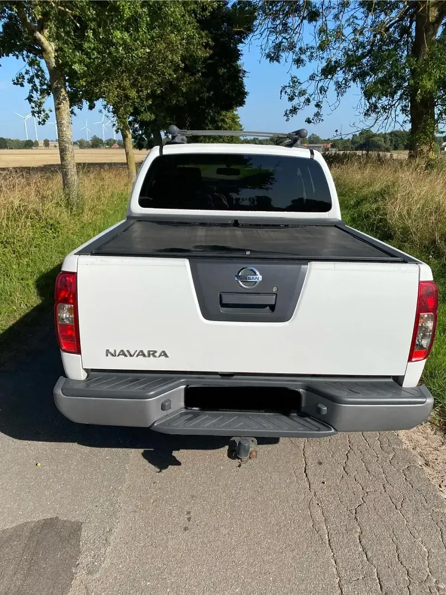 Gebraucht Nissan Navara 190 PS (139 kW) 2015 Weiß Pickup