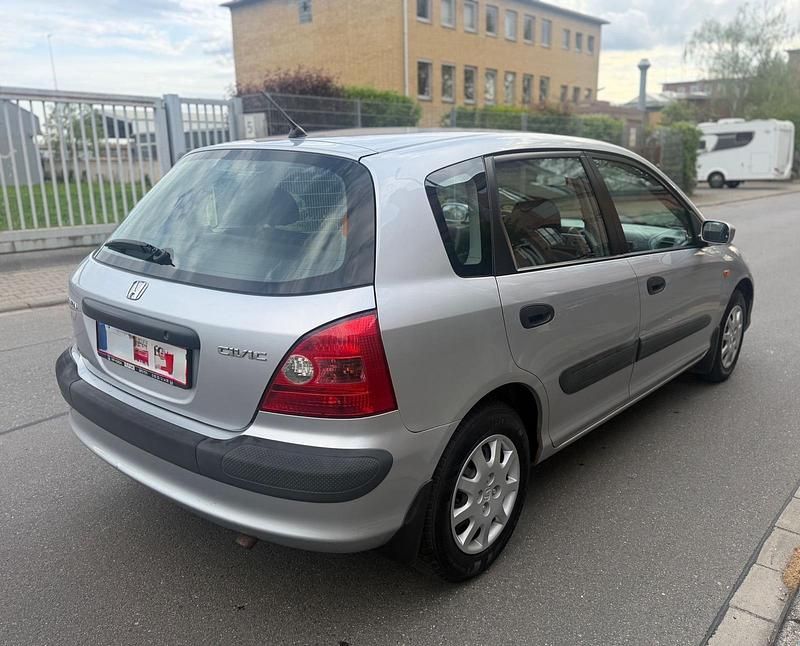 Gebraucht Honda Civic LS 90 PS (66 kW) 2001 Silber Limousine