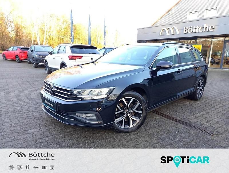 Gebraucht VW Passat Business 150 PS (110 kW) 2023 Schwarz Limousine