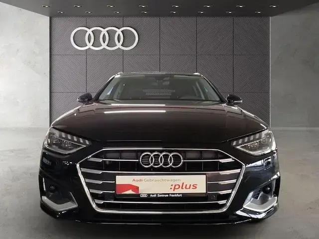 Gebraucht Audi A4 Advanced 204 PS (150 kW) 2023 Schwarz Kombi