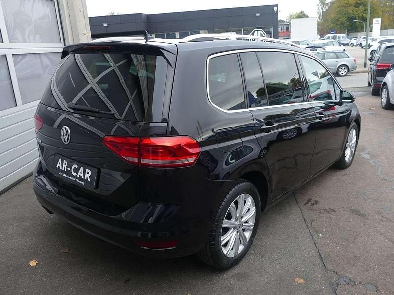 Gebraucht VW Touran Highline 150 PS (110 kW) 2018 Schwarz Van / Kleinbus