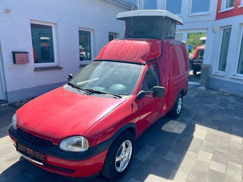 Rot Gebraucht 1995 Opel Combo Van / Kleinbus | 8.489 € - Bild 1/4