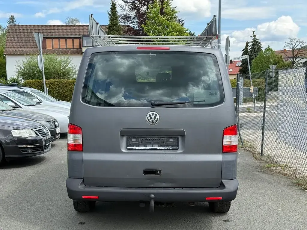 Gebraucht VW Transporter 102 PS (75 kW) 2010 Schwarz Van