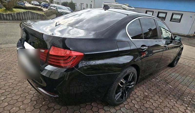 Gebraucht BMW 525 218 PS (160 kW) 2014 Schwarz Limousine