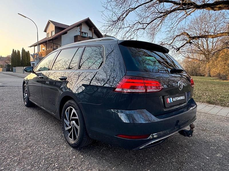 Gebraucht VW Golf VII Join 150 PS (110 kW) 2018 Grau Kombi