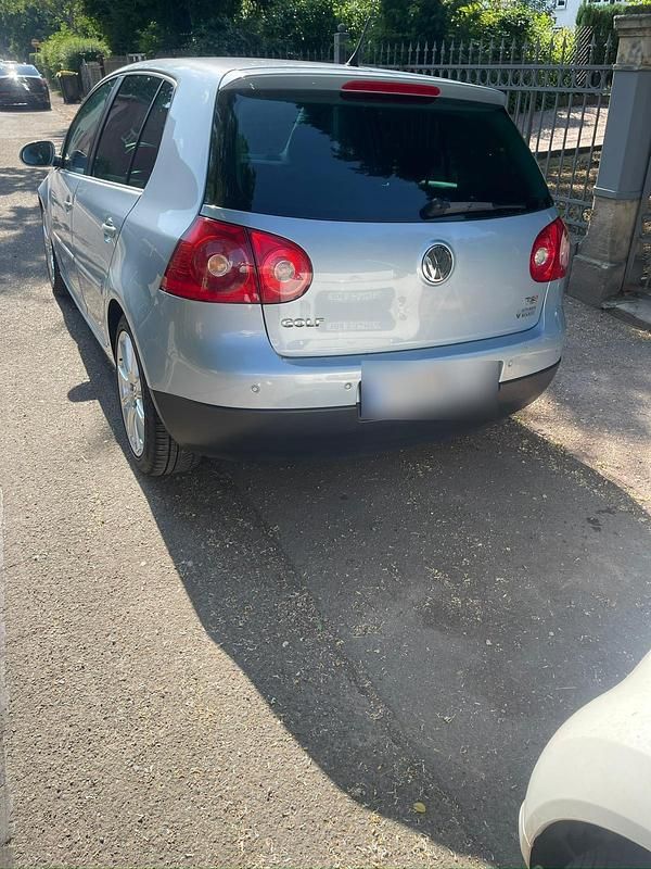 Gebraucht VW Golf VI 122 PS (89 kW) 2008 Andere farben Kleinwagen