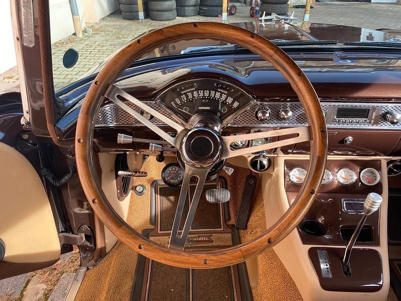 Braun Gebraucht 1955 Chevrolet Bel Air Limousine | 36.900 € - Bild 1/4