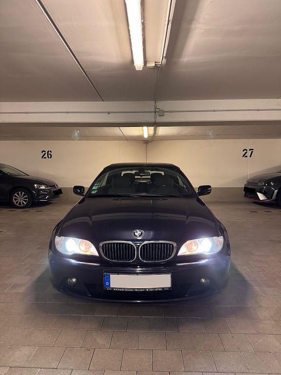 Gebraucht BMW 330 231 PS (169 kW) 2003 Blau Cabrio