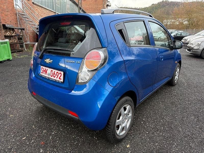Gebraucht Chevrolet Spark LS 82 PS (60 kW) 2011 Blau Kleinwagen