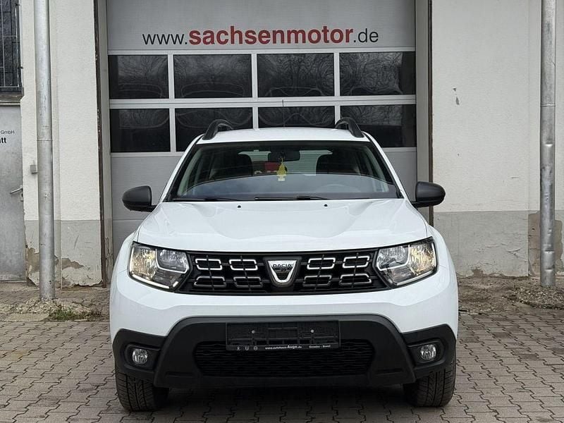 Gebraucht Dacia Duster Comfort 116 PS (85 kW) 2019 Weiß SUV