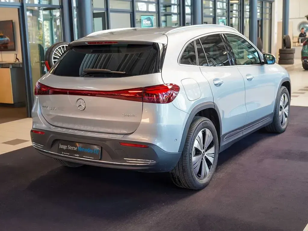Gebraucht Mercedes EQA350 Progressive 214 kW (292 PS) 2025 Hightechsilber SUV