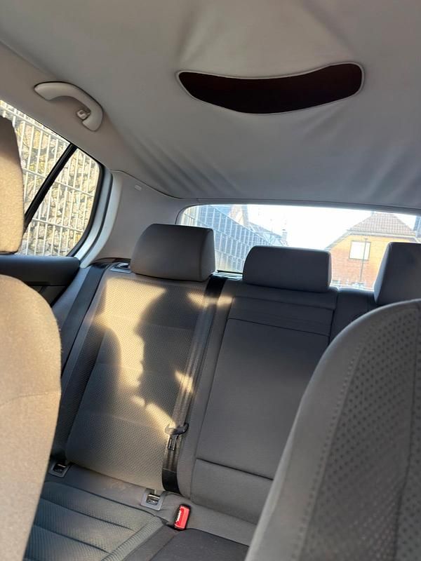 Gebraucht VW Golf V 105 PS (77 kW) 2005 Silber Kleinwagen