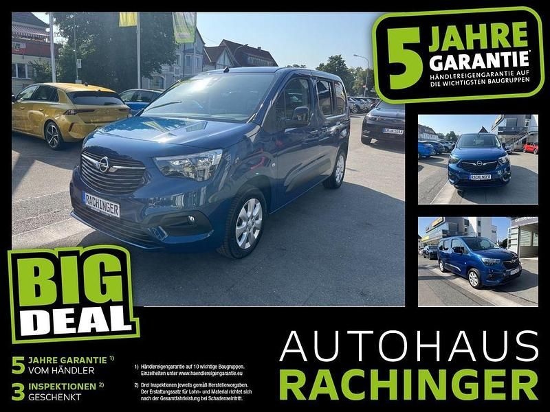 Ozean blau Gebraucht 2022 Opel Combo-e Life Elegance Van / Kleinbus | 19.890 € (Guter Preis) - Bild 1/4