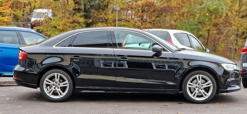 Gebraucht Audi A3 Design 150 PS (110 kW) 2019 Schwarz Limousine