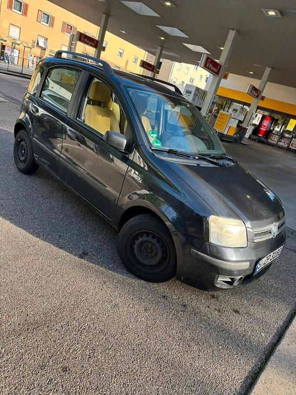 Schwarz Gebraucht 2005 Fiat Panda Kleinwagen | 650 € (Superpreis) - Bild 1/4