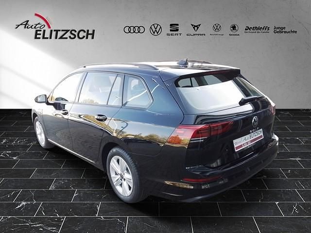 Gebraucht VW Golf VIII Life 116 PS (85 kW) 2023 Deep black perleffekt Kombi