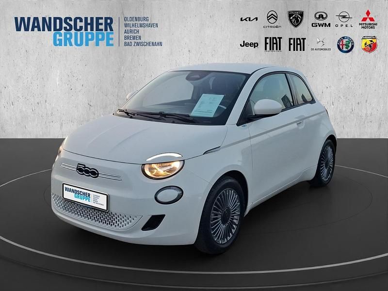 Gebraucht Fiat 500e Basis 86 kW (118 PS) 2023 Weiß Kleinwagen