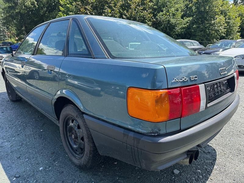 Second-hand Audi 80 90 CP (66 kW) 1990 Verde Berlinǎ