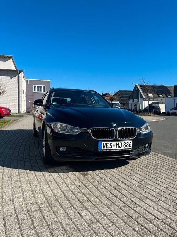 Gebraucht BMW 316 116 PS (85 kW) 2015 Schwarz Kombi