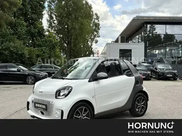 Gebraucht Smart ForTwo Electric Drive 60 kW (82 PS) 2023 Weiss Cabrio