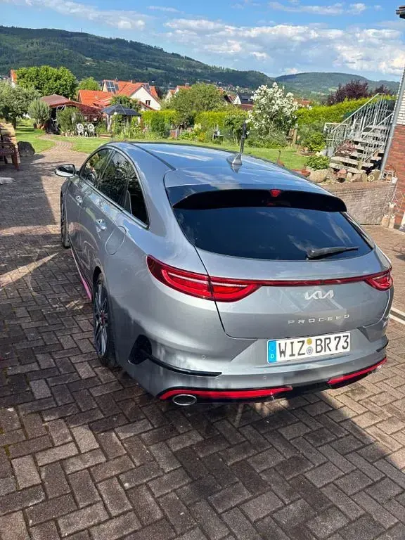 Gebraucht Kia ProCeed GT 204 PS (150 kW) 2024 Silber Kombi
