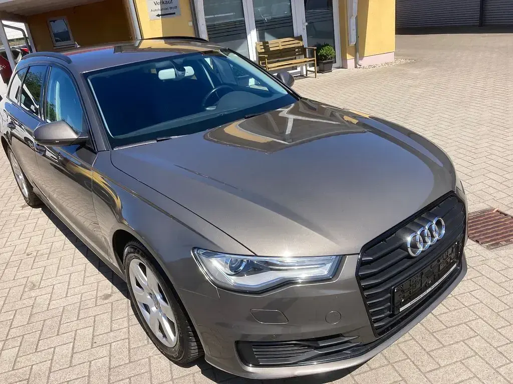 Gebraucht Audi A6 Comfort 150 PS (110 kW) 2015 Grau Kombi