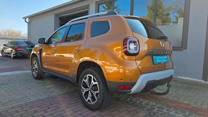 Gebraucht Dacia Duster Prestige 114 PS (83 kW) 2019 Orange SUV