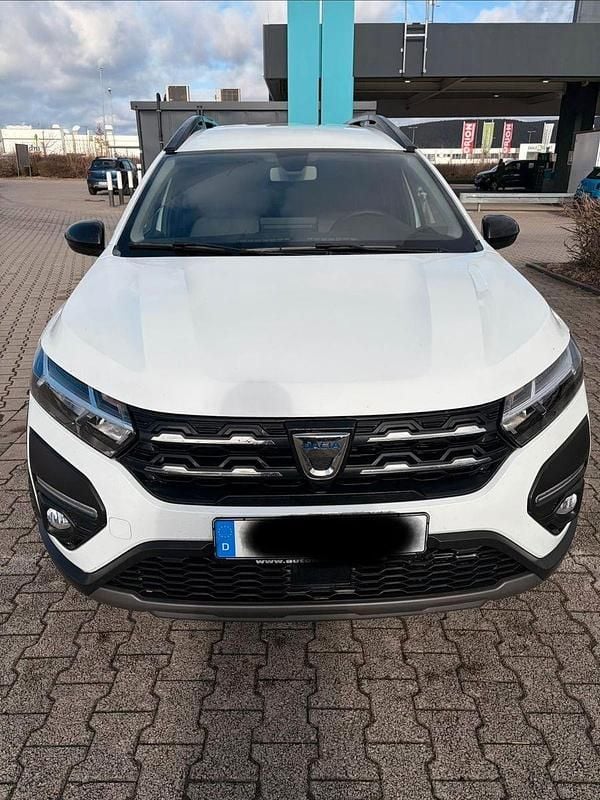 Gebraucht Dacia Jogger Extreme 101 PS (74 kW) 2022 Weiß Van / Kleinbus