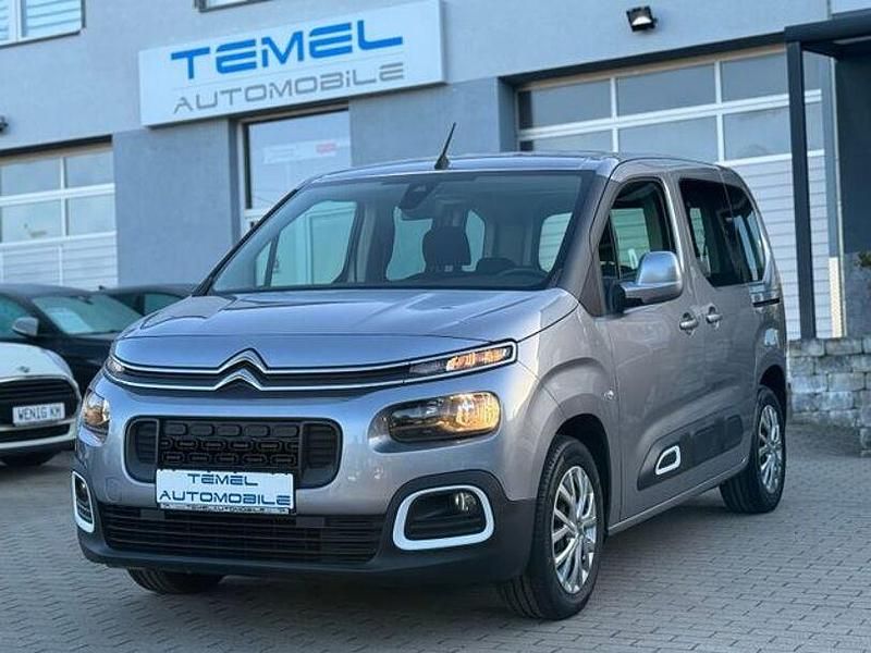 Grau Gebraucht 2020 Citroën Berlingo Live Van / Kleinbus | 13.999 € (Fairer Preis) - Bild 1/4