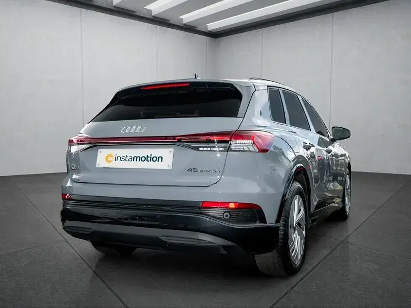 Gebraucht Audi Q4 e-tron 210 kW (286 PS) 2025 Grau SUV