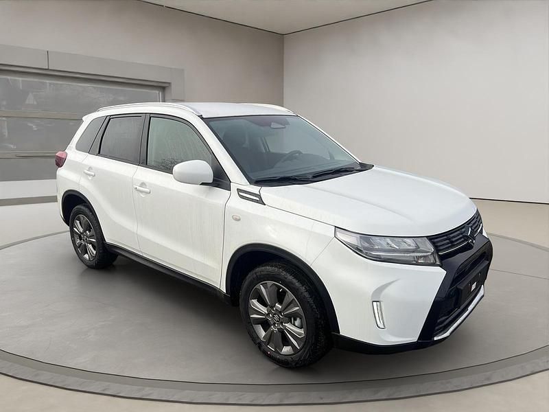 Neu Suzuki Vitara Comfort 110 PS (80 kW) 2025 Weiss SUV