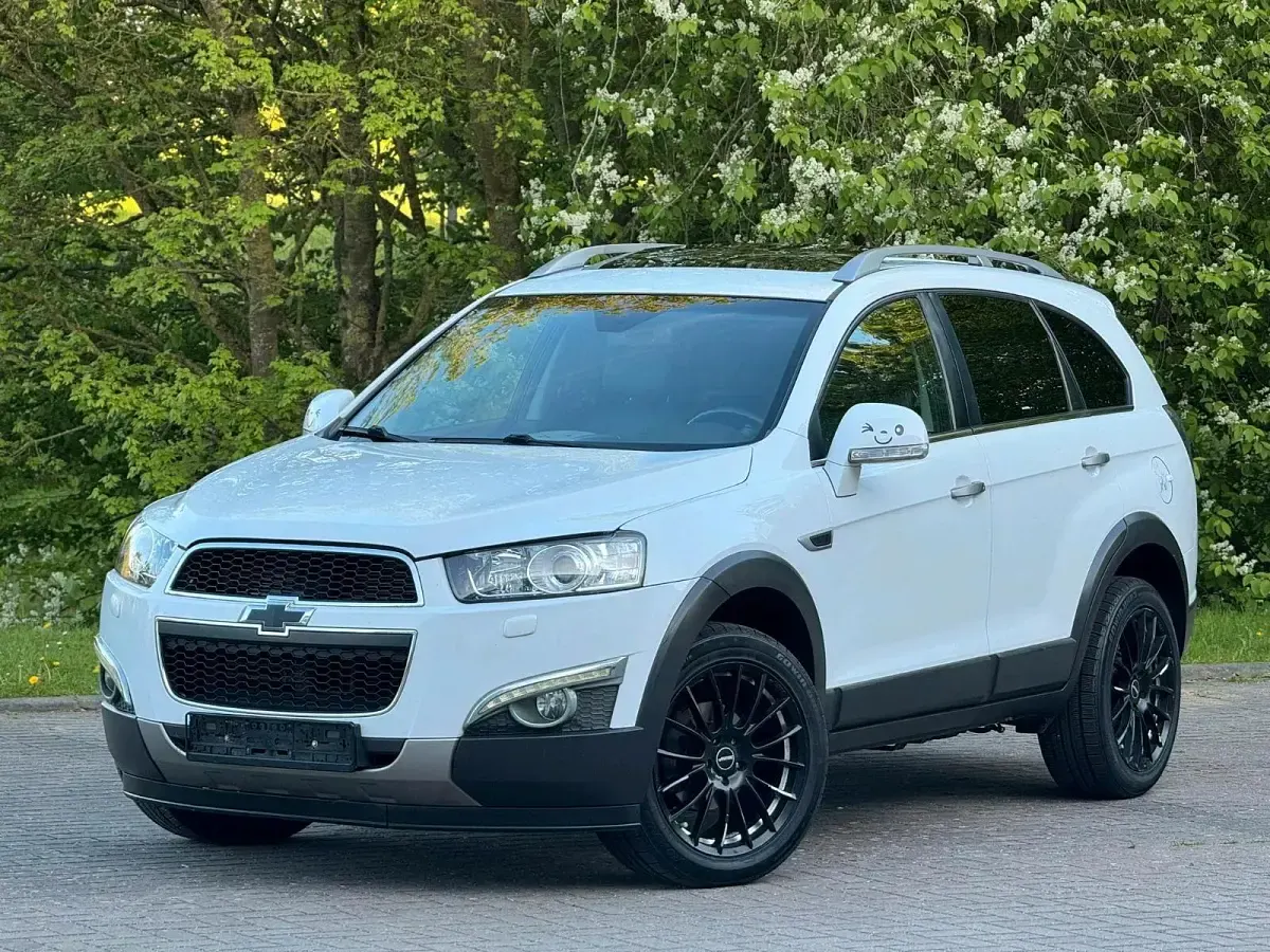 Gebraucht Chevrolet Captiva 184 PS (135 kW) 2012 Weiß SUV