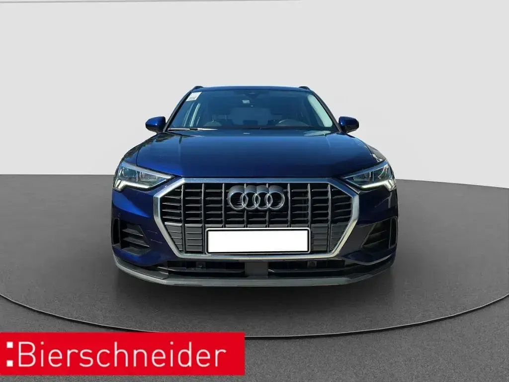 Gebraucht Audi Q3 Business 150 PS (110 kW) 2023 Blau SUV