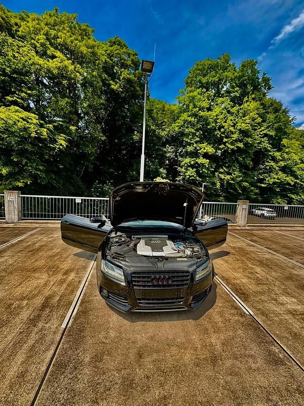Schwarz Gebraucht 2011 Audi A5 S-Line Coupé | 11.000 € (Etwas zu teuer) - Bild 1/4