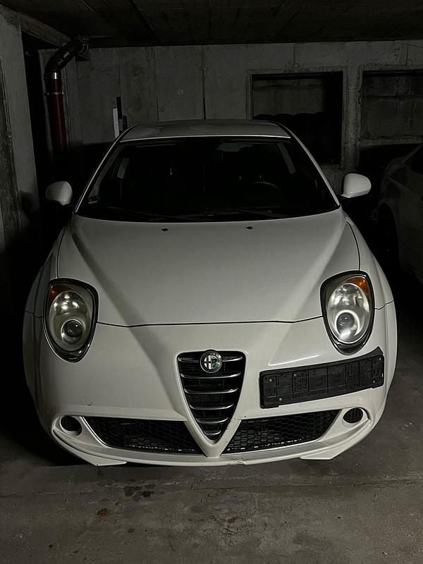 Beige Gebraucht 2009 Alfa Romeo MiTo Kleinwagen | 1.750 € (Superpreis) - Bild 1/4
