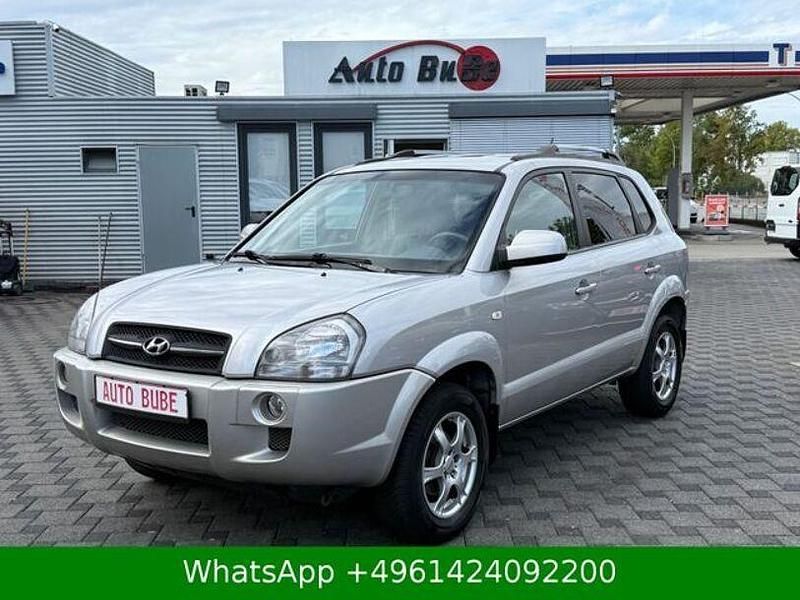 Silber Gebraucht 2005 Hyundai Tucson SUV | 2.700 € - Bild 1/4