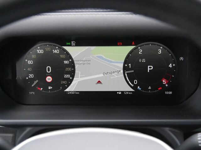 Gebraucht Land Rover Defender SE 249 PS (183 kW) 2023 Grün SUV