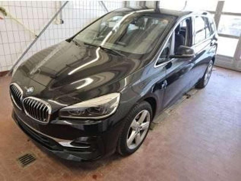 Gebraucht BMW 218 150 PS (110 kW) 2023 Black sapphire metallic Kombi