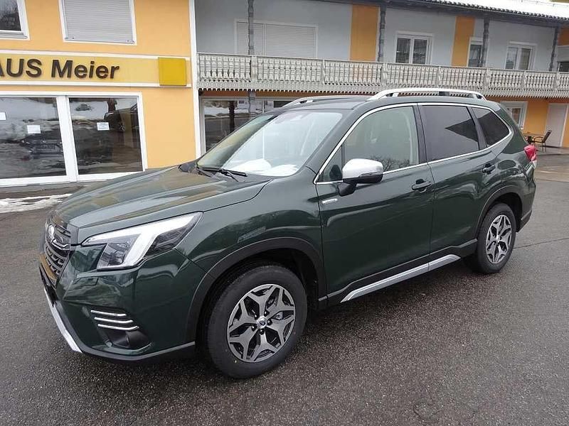 Gebraucht Subaru Forester Comfort 150 PS (110 kW) 2024 Grün SUV