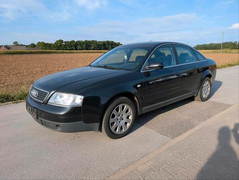 Schwarz Gebraucht 2000 Audi A6 Limousine | 1.500 € (Fairer Preis) - Bild 1/4